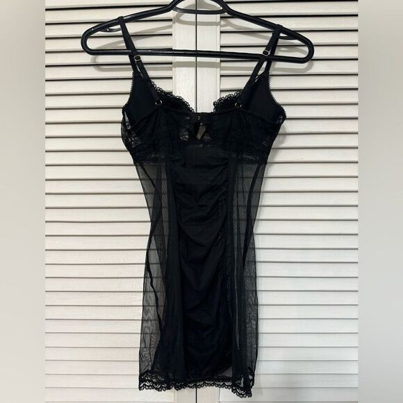 Victoria’s Secret Black and leopard print lace mesh tank top lingerie - Picture 4 of 7